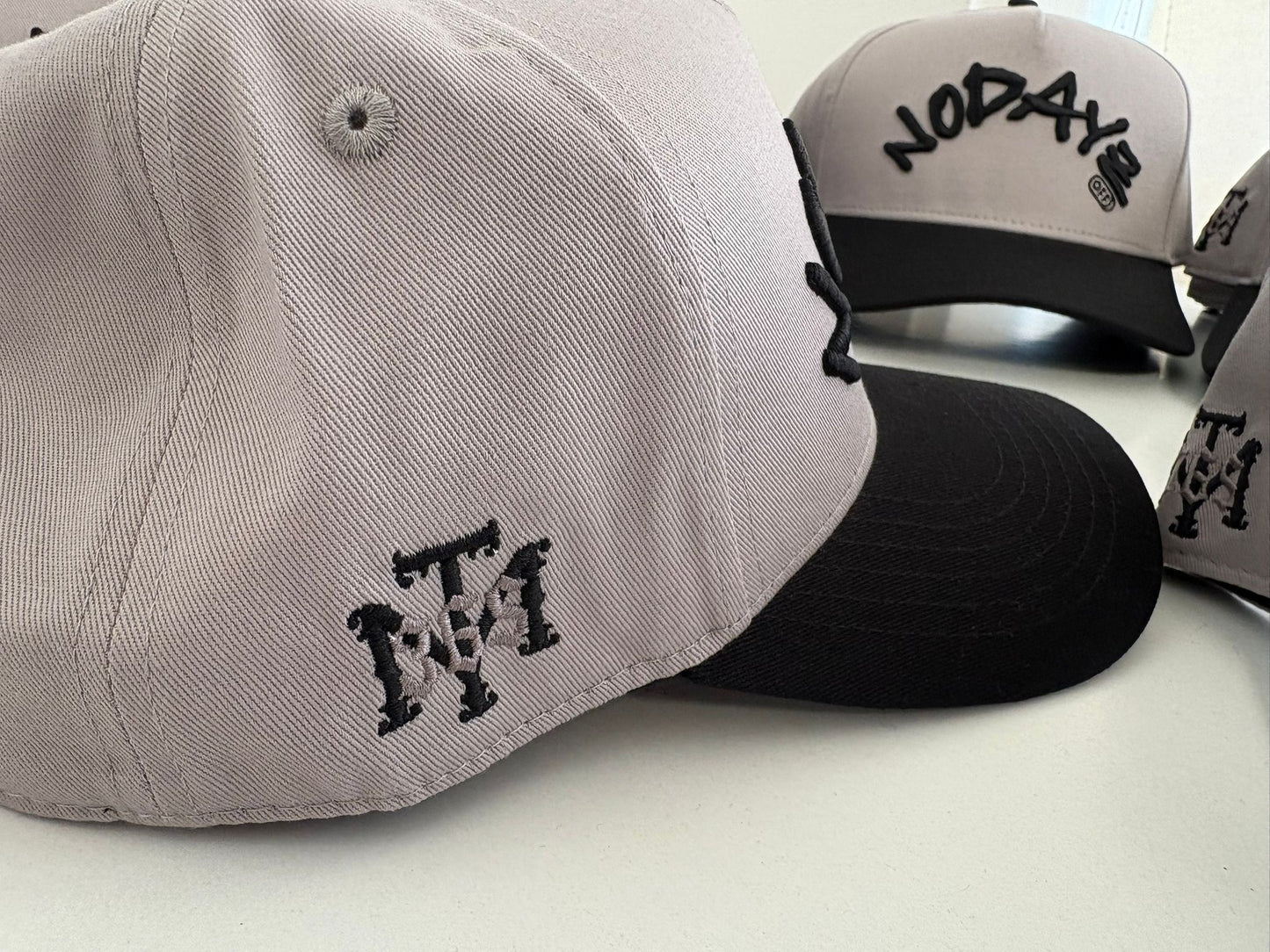 (NO DAYS OFF) HATS
