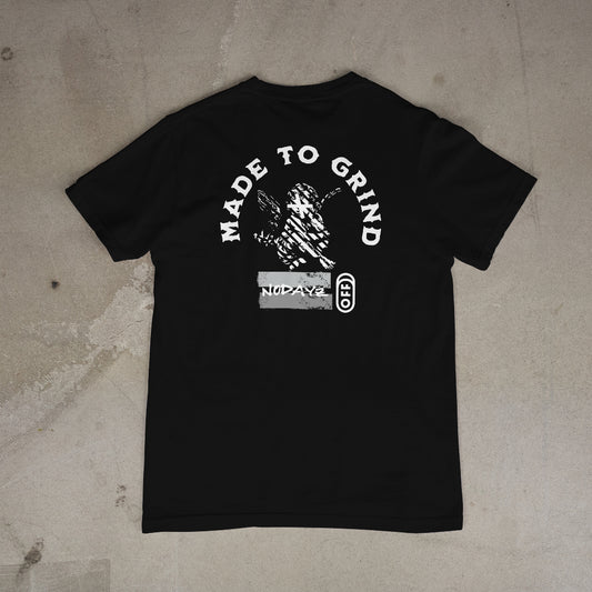 No Days Off Heavyweight T-Shirt